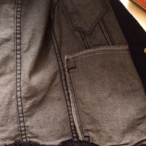 Levi's Dark wash denim jacket - Picture 4 of 8